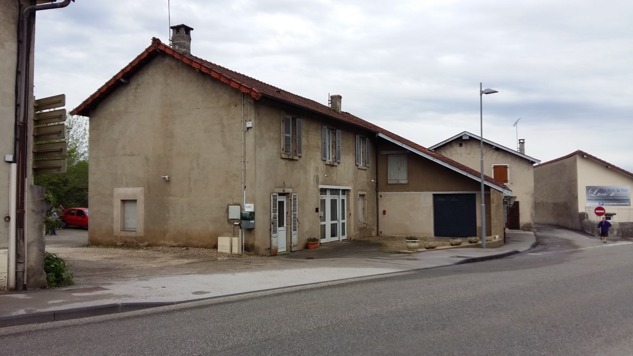 Renovation facade louhans 71500 avant