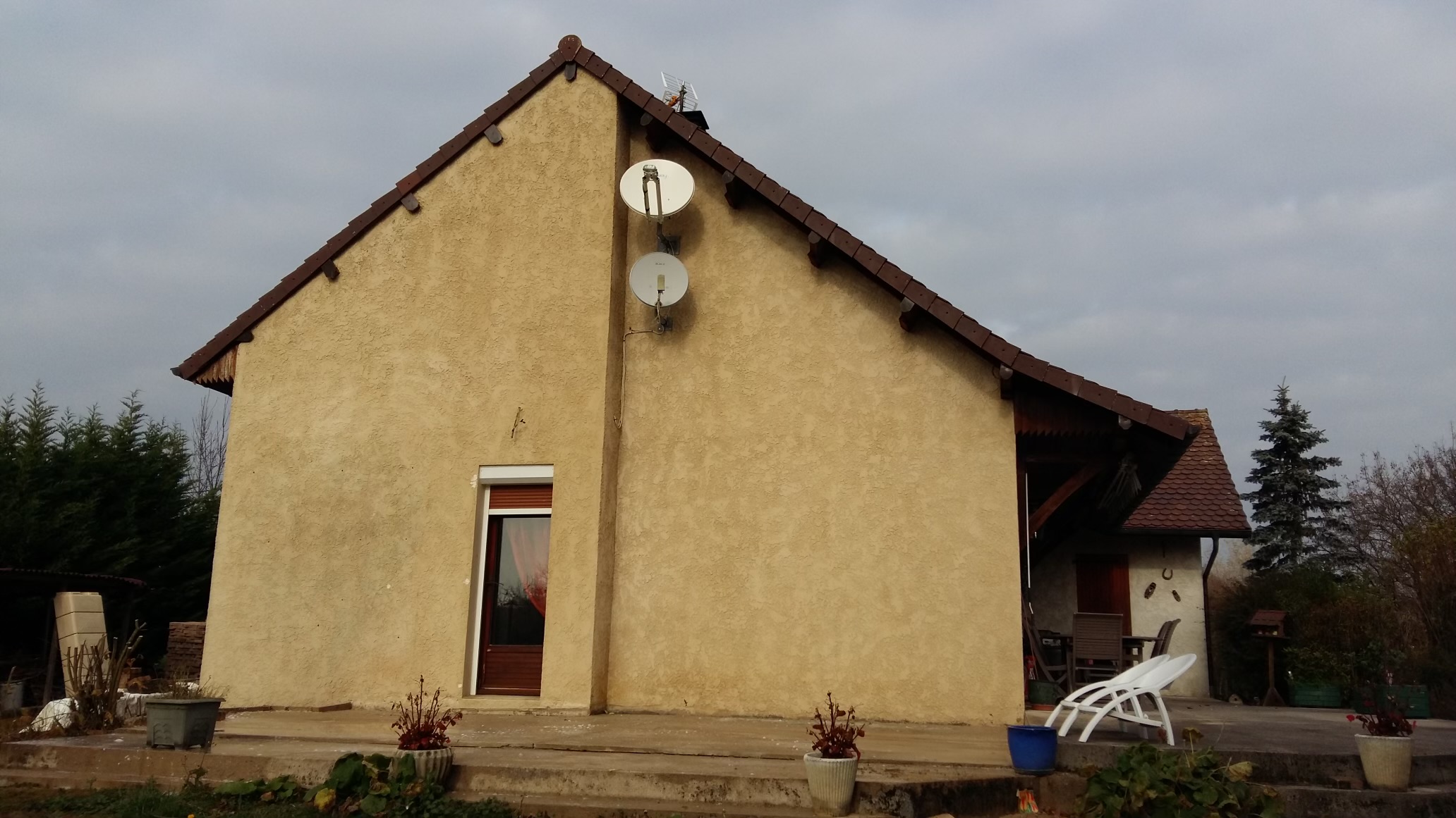 Renovation facade louhans 71500 après